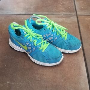 Nike Air Relentless 2 Blue Green Wht Gray 6.5